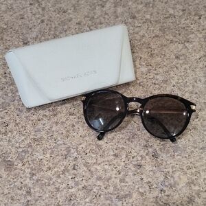 Michael Kors Black Round Sunglasses